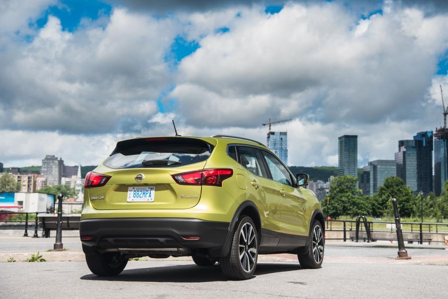  Nissan Qashqai 2017 года  (CA) (фото 13 из 20)